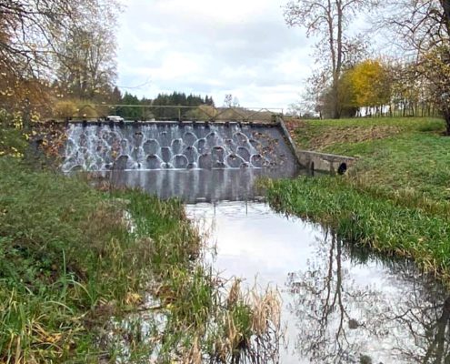 Neptune Falls Latimer Neptune Falls, Latimer in winter